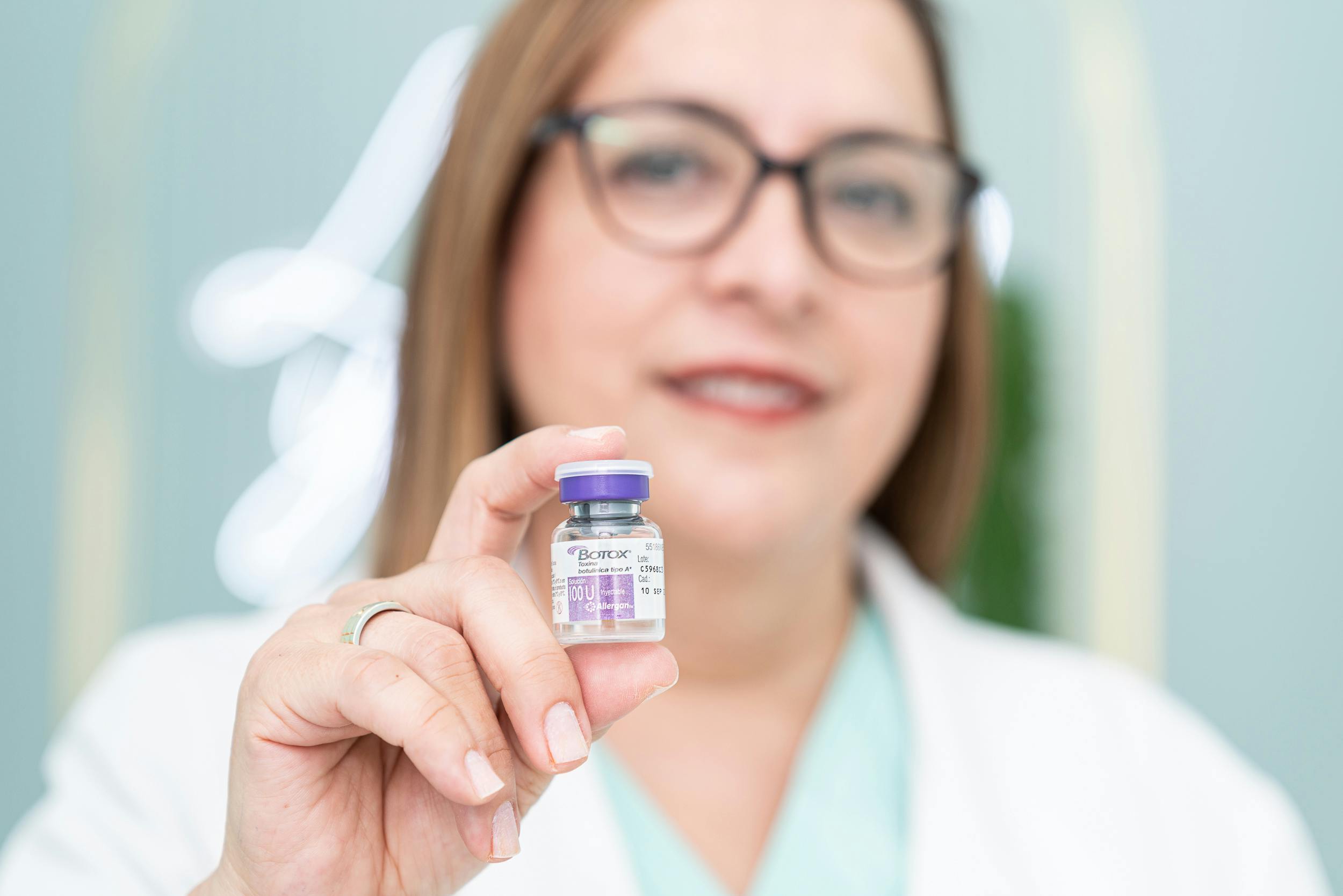 Comment évaluer des avant après en injection d’acide hyaluronique  ?