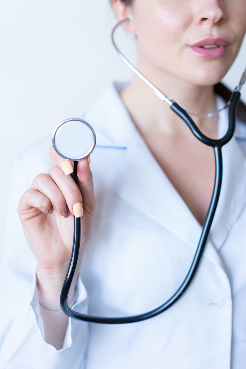 Comment se passe un examen mammaire ?